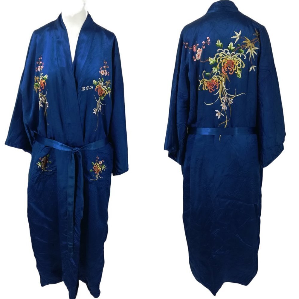 Vintage Silky Kimono Robe Size XL Embroidered Flowers BJD Smoking Jacket Asian - Picture 1 of 12